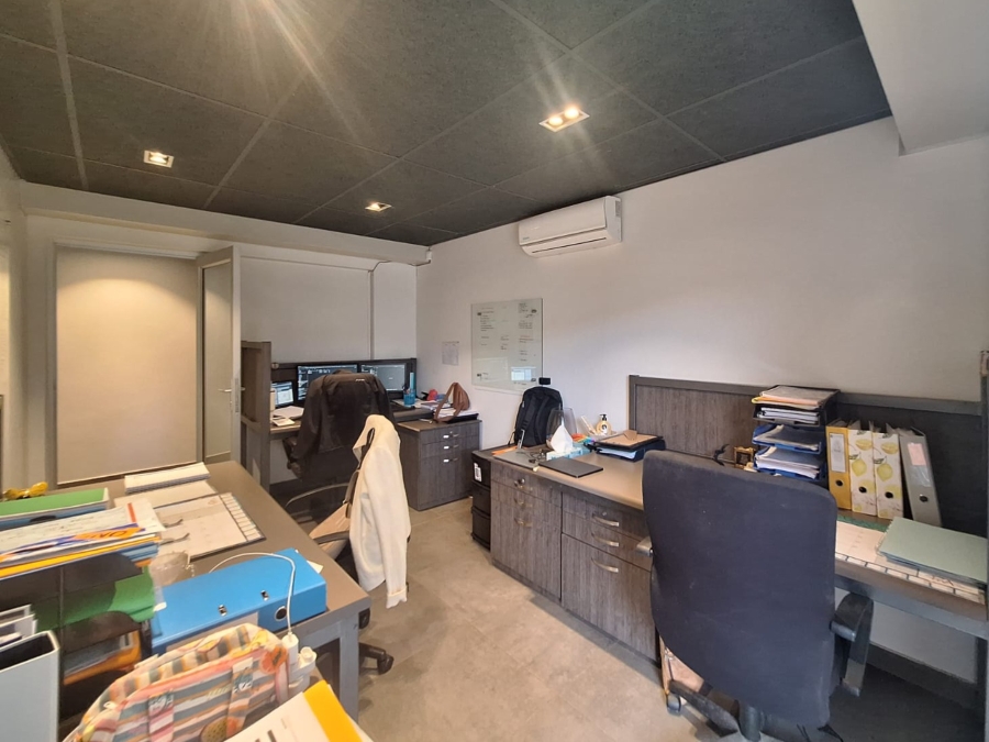 To Let commercial Property for Rent in Melodie North West